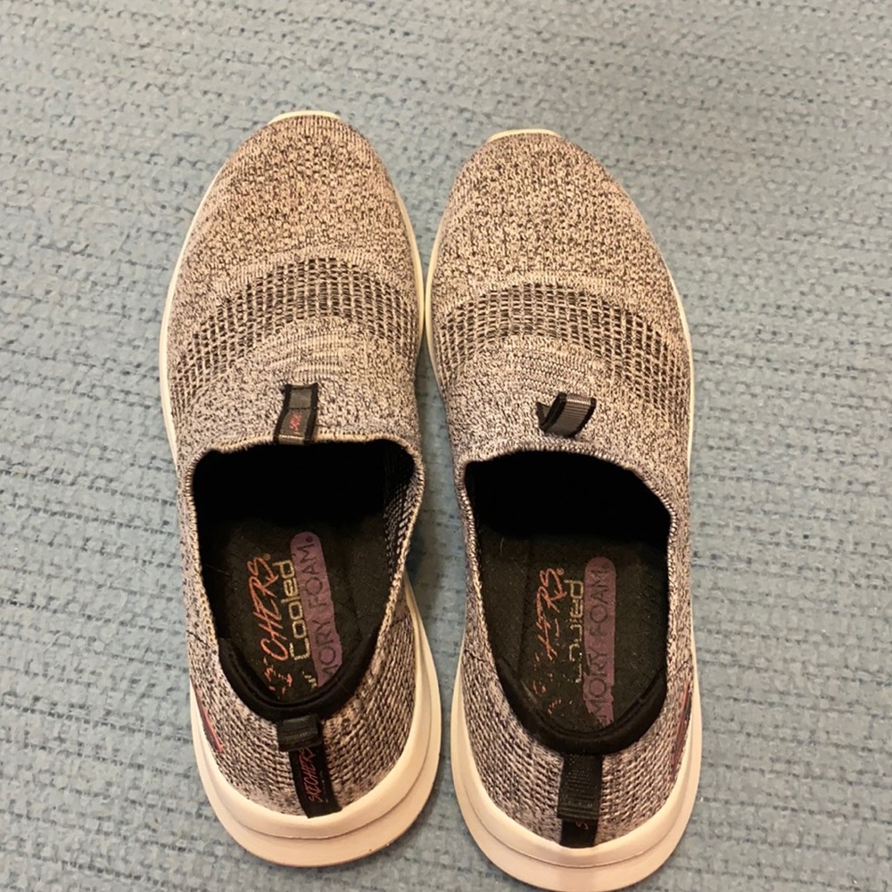 Pre-owned worn 1x 2020 skechers ultra flex 2.0